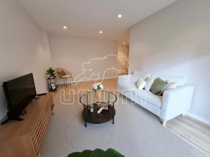 Apartamento T1 para Venda em Chafe Foto 3
