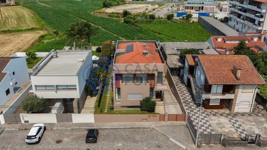 Moradia T4 para Venda em Nogueira e Silva Escura Foto 69