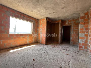 Moradia T4 para Venda em Montalvo