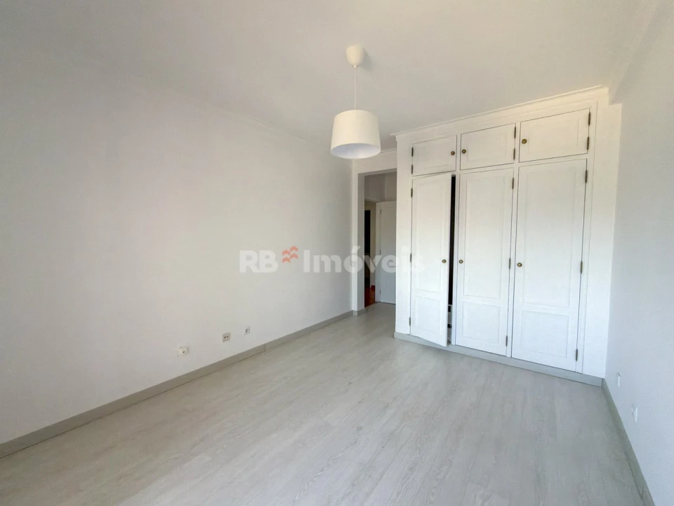 Apartamento T4 para Venda em Nossa Sra de Fatima Foto 35