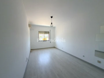Apartamento T4 para Venda em Nossa Sra de Fatima