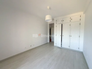 Apartamento T4 para Venda em Nossa Sra de Fatima