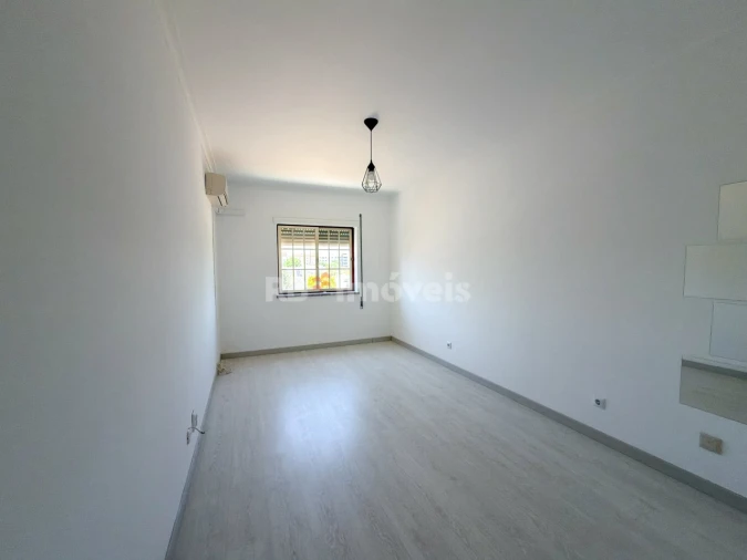 Apartamento T4 para Venda em Nossa Sra de Fatima Foto 27