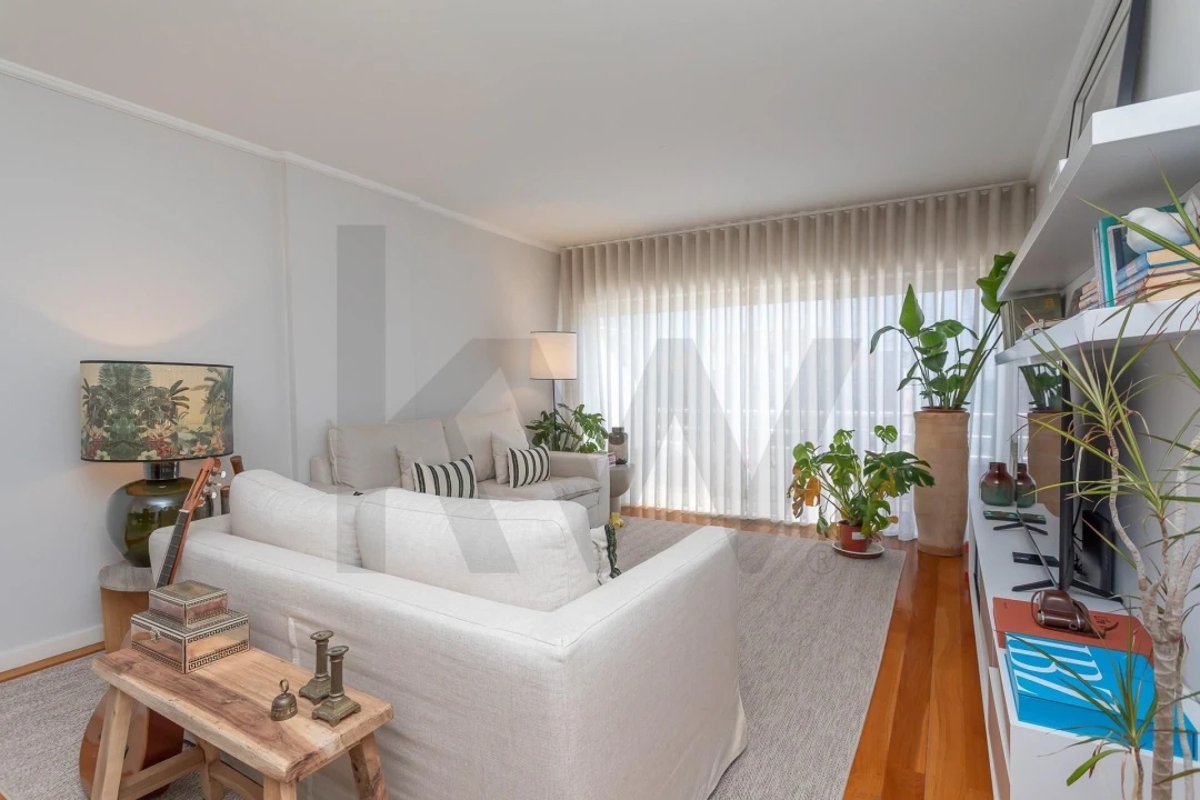 Apartamento T3 para Venda em Algés, Linda-A-Velha e Cruz Quebrada-Dafundo Foto 5