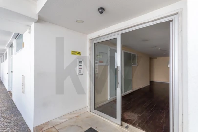 Apartamento T3 para Venda em Algés, Linda-A-Velha e Cruz Quebrada-Dafundo