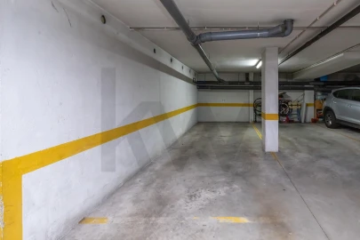 Apartamento T3 para Venda em Algés, Linda-A-Velha e Cruz Quebrada-Dafundo