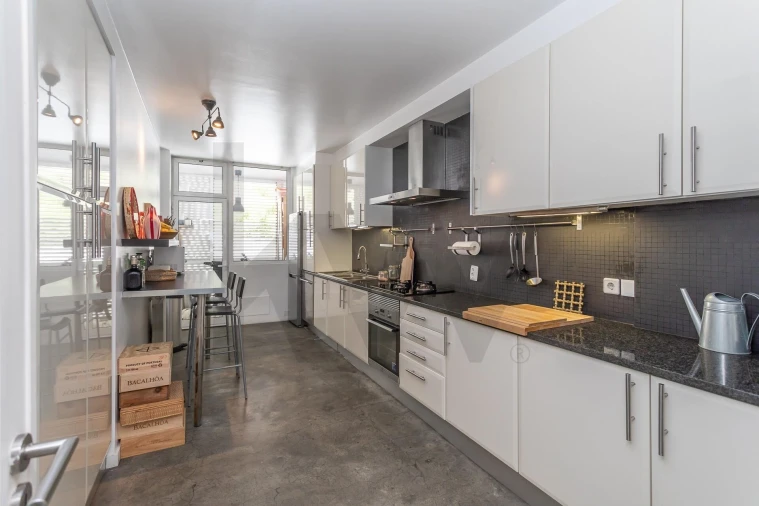 Apartamento T3 para Venda em Algés, Linda-A-Velha e Cruz Quebrada-Dafundo Foto 15
