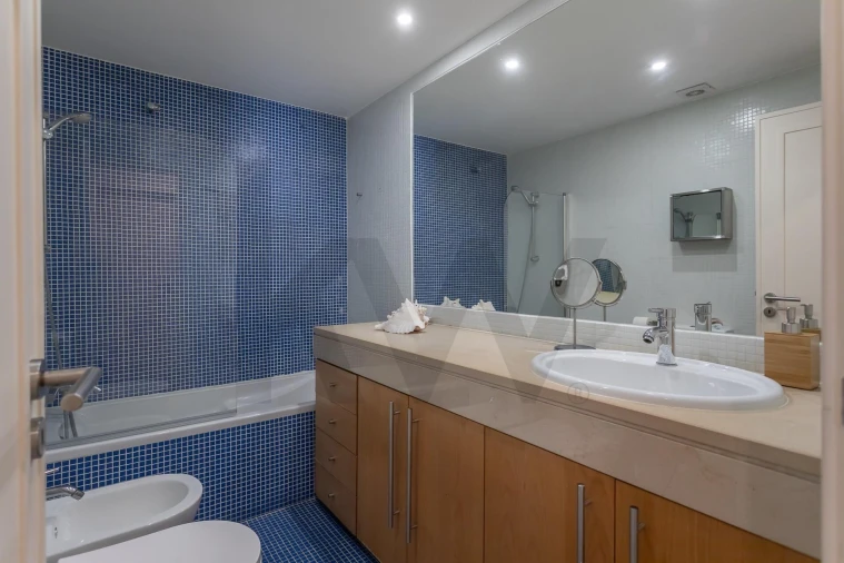 Apartamento T3 para Venda em Algés, Linda-A-Velha e Cruz Quebrada-Dafundo Foto 21
