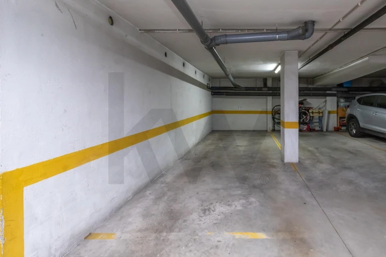 Apartamento T3 para Venda em Algés, Linda-A-Velha e Cruz Quebrada-Dafundo Foto 30