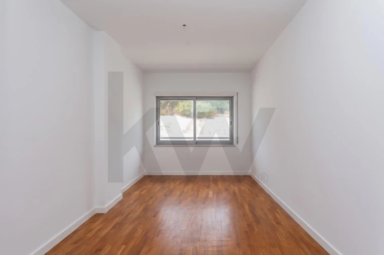 Apartamento T3 para Venda em Algés, Linda-A-Velha e Cruz Quebrada-Dafundo Foto 22