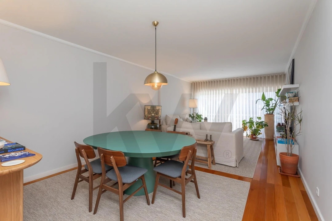 Apartamento T3 para Venda em Algés, Linda-A-Velha e Cruz Quebrada-Dafundo Foto 4