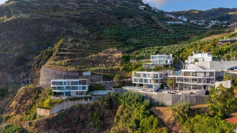 Moradia T3 para Venda em Arco da Calheta