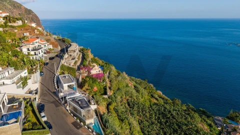 Moradia T3 para Venda em Arco da Calheta