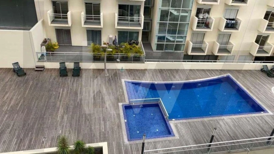 Apartamento T3 para Arrendamento em São Martinho