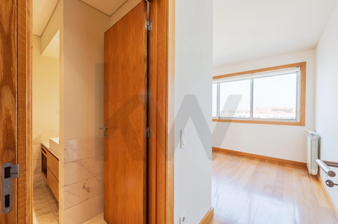 Apartamento T2 para Arrendamento em Santa Marinha e São Pedro da Afurada Foto 14