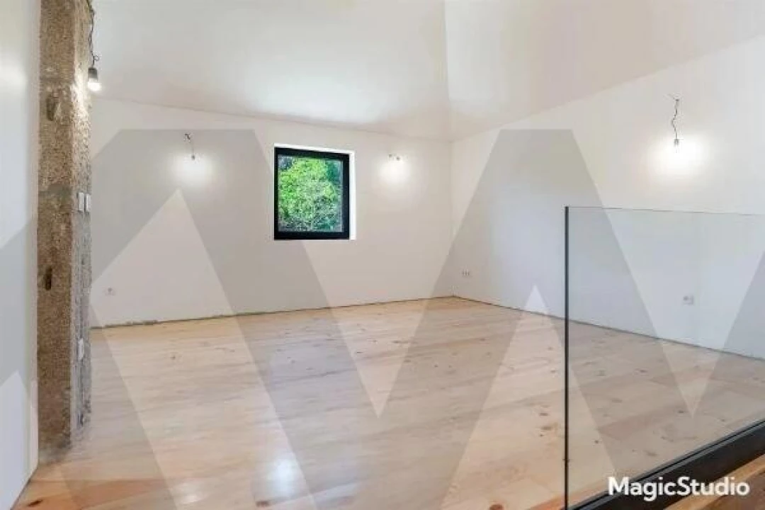 Terreno para Venda em Custóias, Leça do Balio e Guifões Foto 5