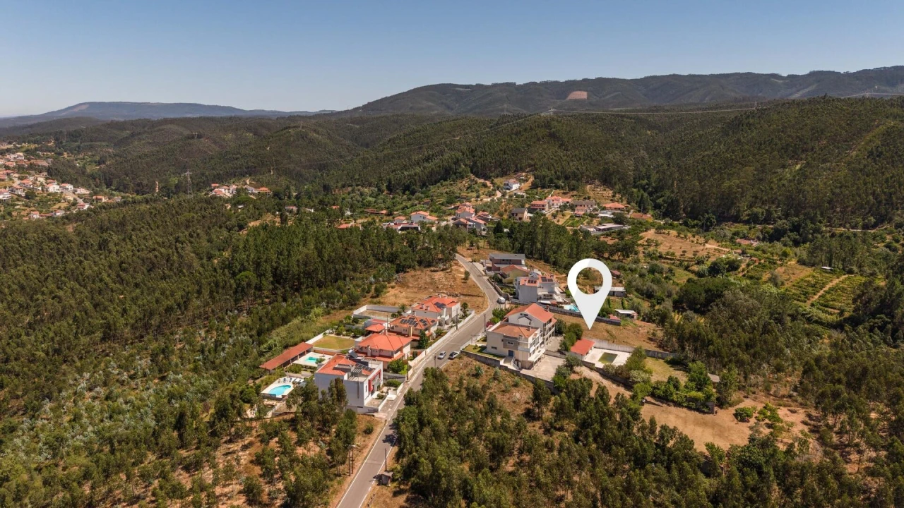 Terreno para Venda em Sé Nova, Santa Cruz, Almedina e São Bartolomeu Foto 1