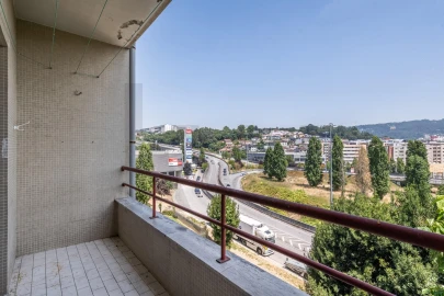 Apartamento T3 para Venda em São Vitor (Braga)