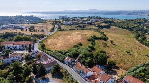 Terreno para Venda em Caparica e Trafaria