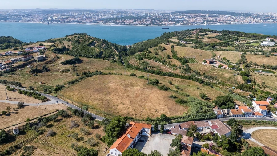 Terreno para Venda em Caparica e Trafaria Foto 4