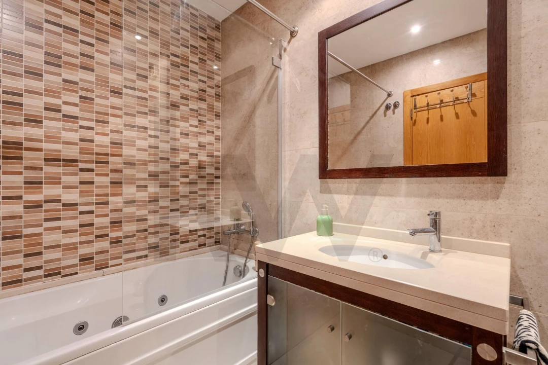 Apartamento T2 para Venda em Carnaxide e Queijas Foto 26