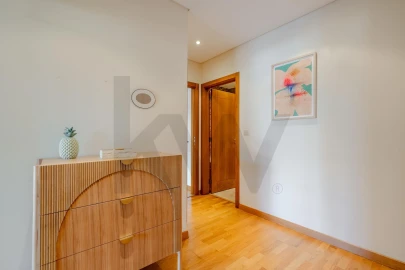 Apartamento T2 para Venda em Carnaxide e Queijas