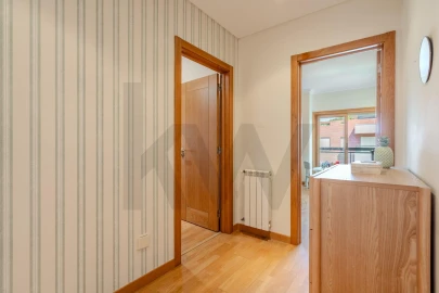 Apartamento T2 para Venda em Carnaxide e Queijas