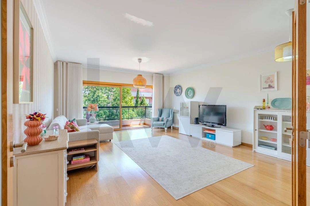 Apartamento T2 para Venda em Carnaxide e Queijas Foto 5