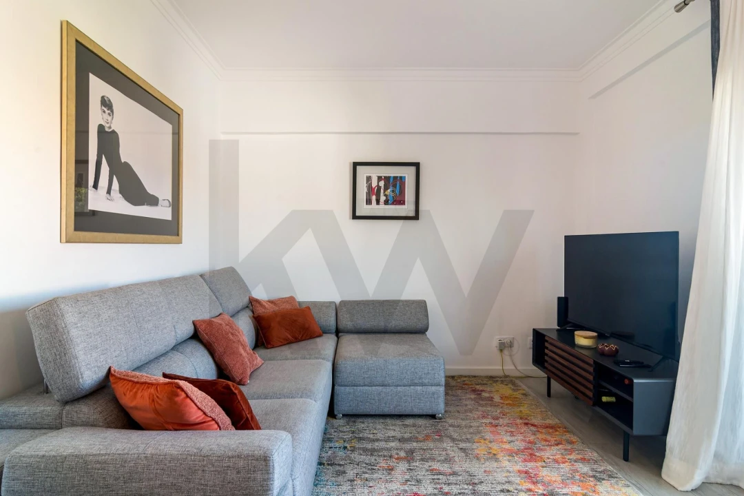 Apartamento T2 para Venda em Algueirão-Mem Martins Foto 3