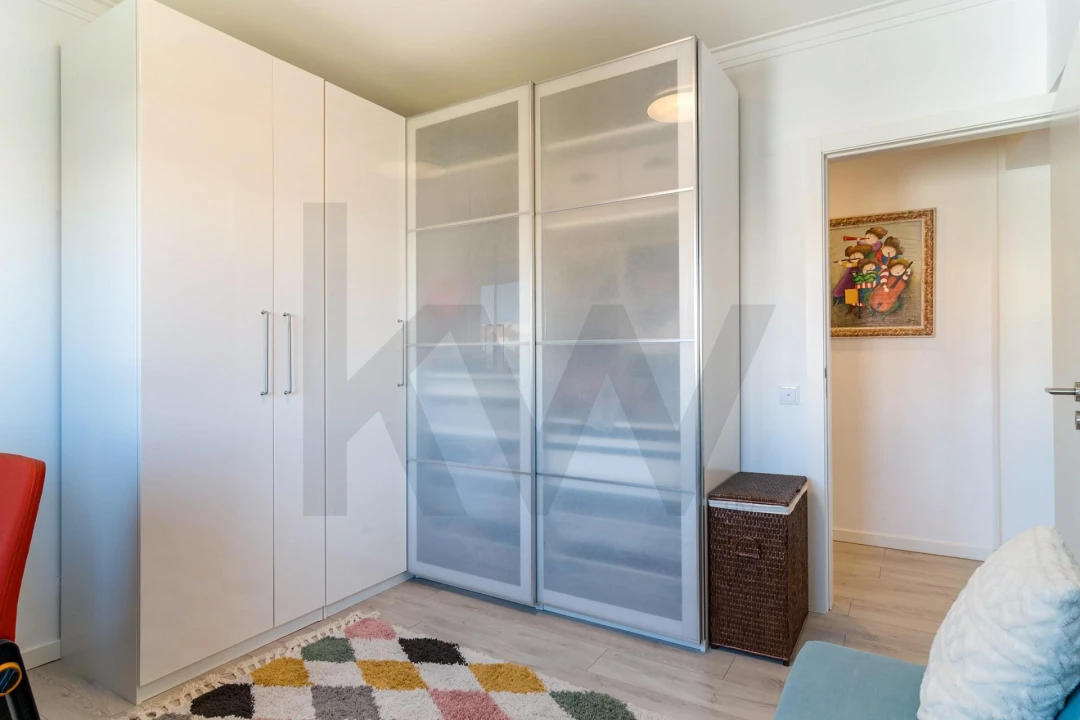 Apartamento T2 para Venda em Algueirão-Mem Martins Foto 17