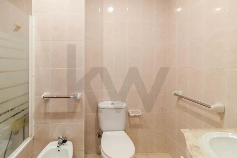 Apartamento T2 para Venda em Rio Tinto Foto 20