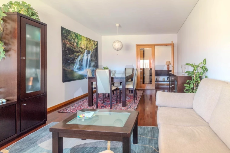 Apartamento T2 para Venda em Rio Tinto Foto 8