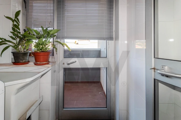 Apartamento T2 para Venda em Rio Tinto Foto 6