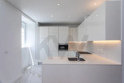 Apartamento T4 para Venda em Santo António