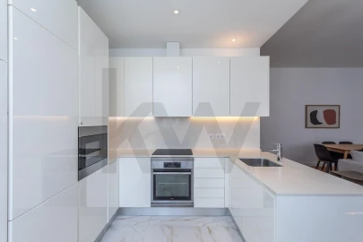 Apartamento T4 para Venda em Santo António