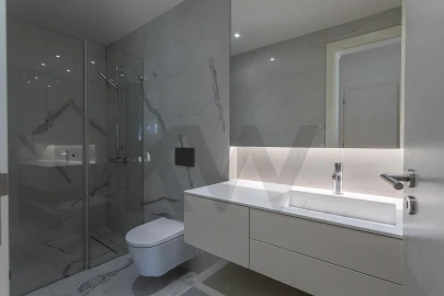 Apartamento T4 para Venda em Santo António