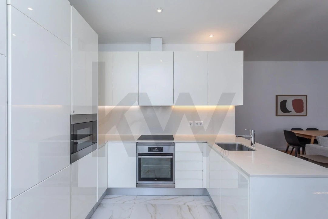 Apartamento T4 para Venda em Santo António Foto 14