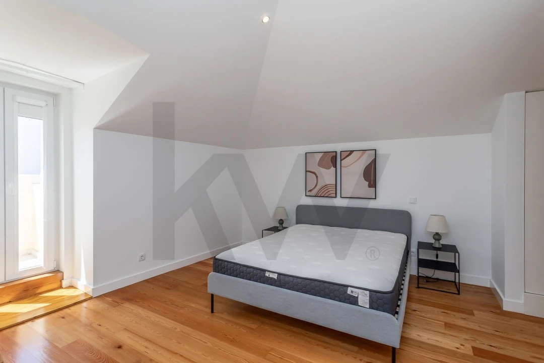 Apartamento T4 para Venda em Santo António Foto 29