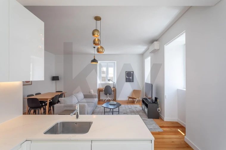 Apartamento T4 para Venda em Santo António Foto 21