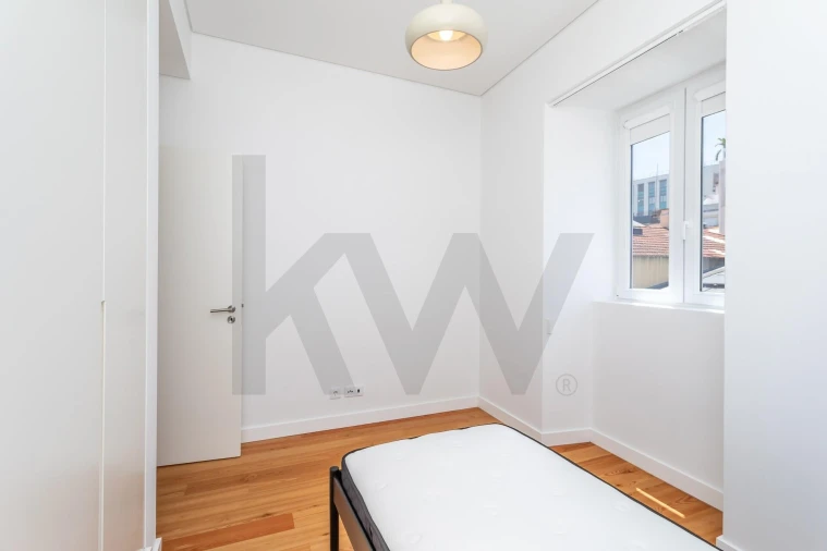 Apartamento T4 para Venda em Santo António Foto 5