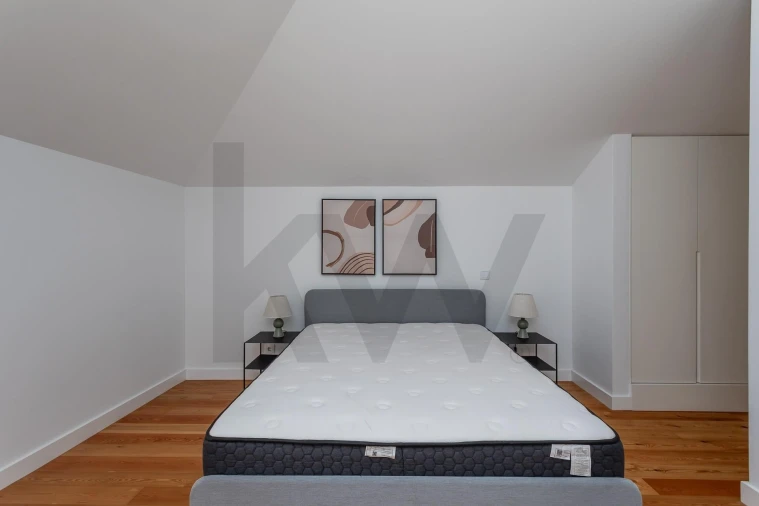 Apartamento T4 para Venda em Santo António Foto 30