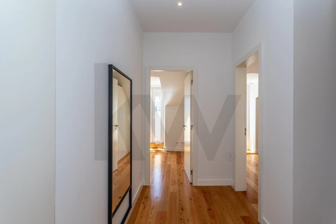 Apartamento T4 para Venda em Santo António Foto 48