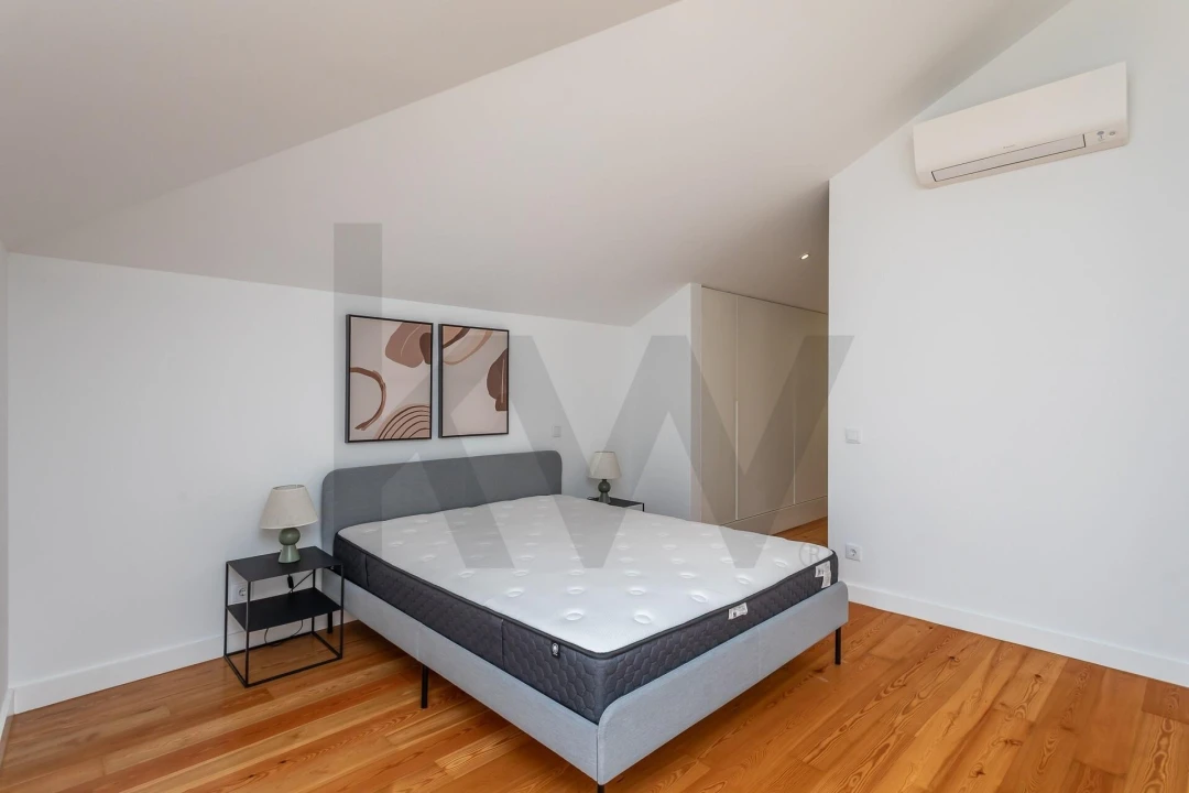 Apartamento T4 para Venda em Santo António Foto 33