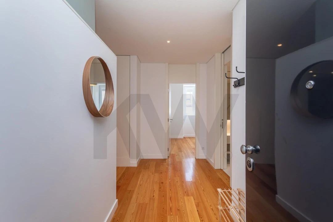 Apartamento T4 para Venda em Santo António Foto 1