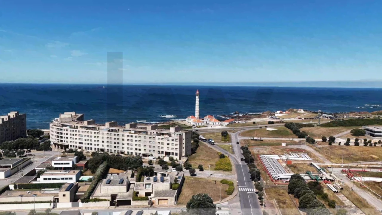 Moradia T5 para Venda em Matosinhos e Leça da Palmeira Foto 42
