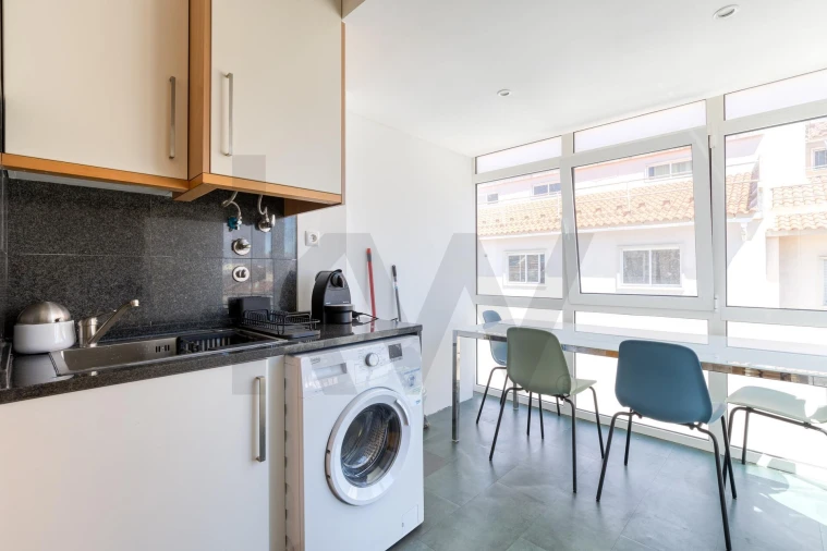 Apartamento T1 para Arrendamento em Venteira Foto 10