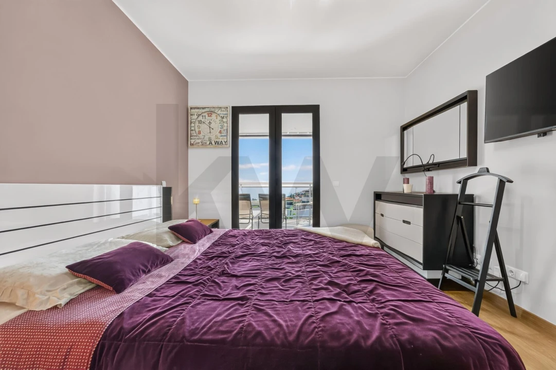 Apartamento T1 para Venda em Caniço Foto 8