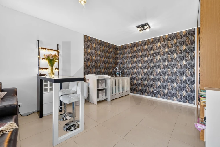 Apartamento T1 para Venda em Caniço Foto 2