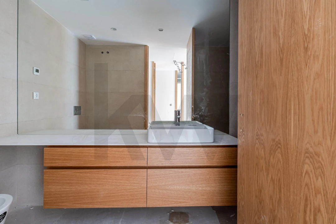 Apartamento T2 para Venda em Cidade da Maia Foto 8