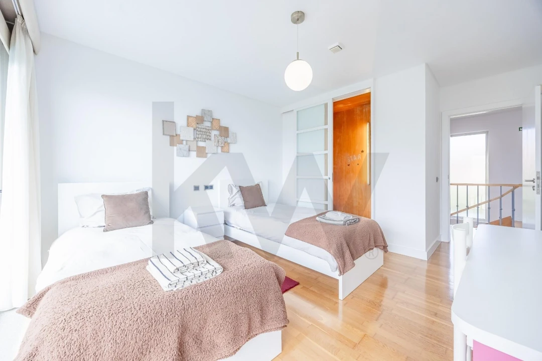 Moradia T4 para Venda em São Gonçalo Foto 46